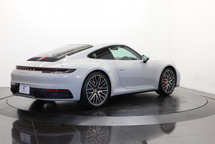 ポルシェ 911(Type992) カレラS PDK 1オーナー クレヨン ブラック