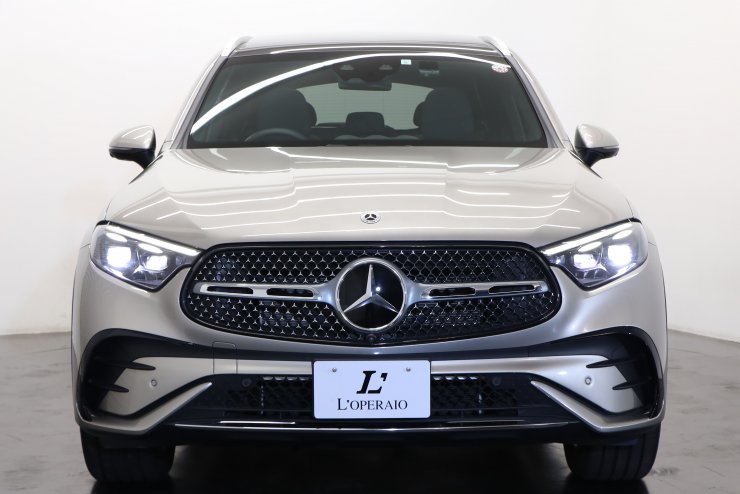 【美品】　メルセデス ベンツ GLC 純正グリル 220d メルセデスベンツ GLCクラス 220d 4MATIC（ISG搭載モデル）現行モデル
