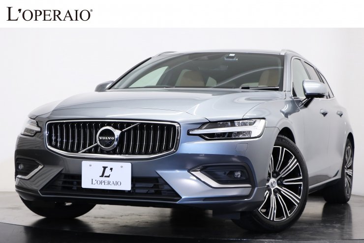 ボルボ V60 【ワンプライス車両】B5 インスクリプション 1オーナー