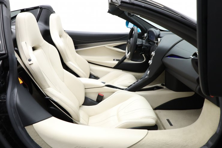 マクラーレン 720S Spider luxury スペシャルカラー エレクトロミック