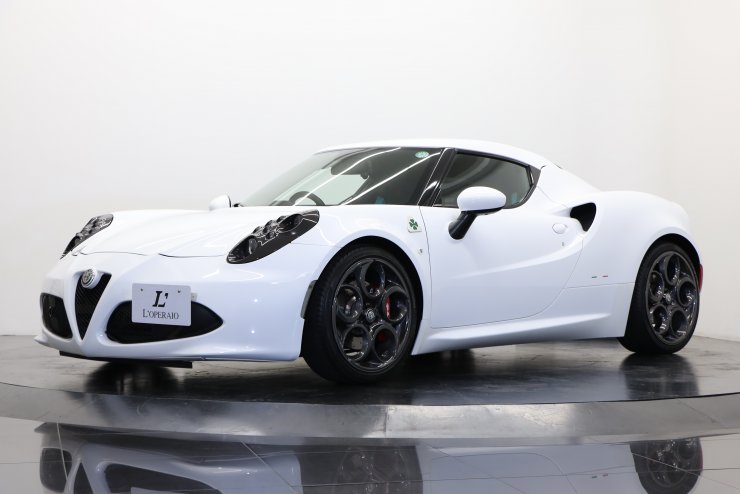 アルファロメオ 4C 1オーナー 最終モデル スポーツパッケージ 18/19