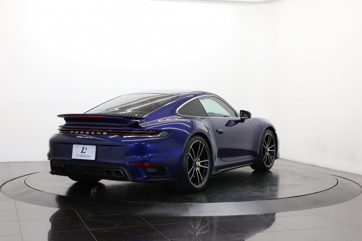 ポルシェ 911(Type992) ターボS PDK 走行約850km未満 ネイビー