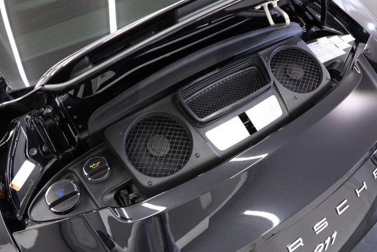 ポルシェ 911(Type991) カレラ ブラックエディション PDK 有償色