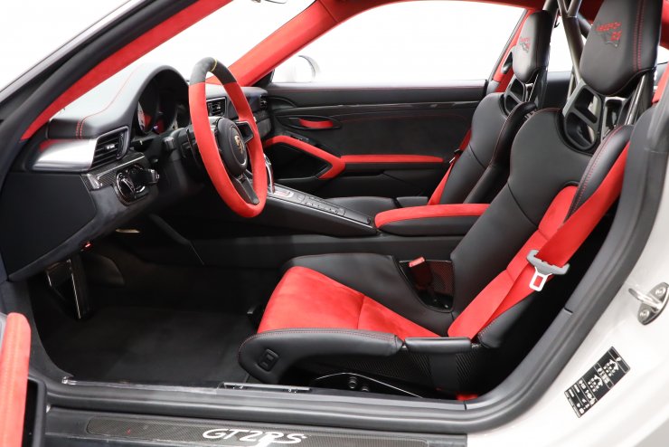 新品！ポルシェ　911 GT2RS ペーパーウエイト ポルシェ 911 GT2RS メタルカー ペーパーウェイト 文鎮 ミニカー