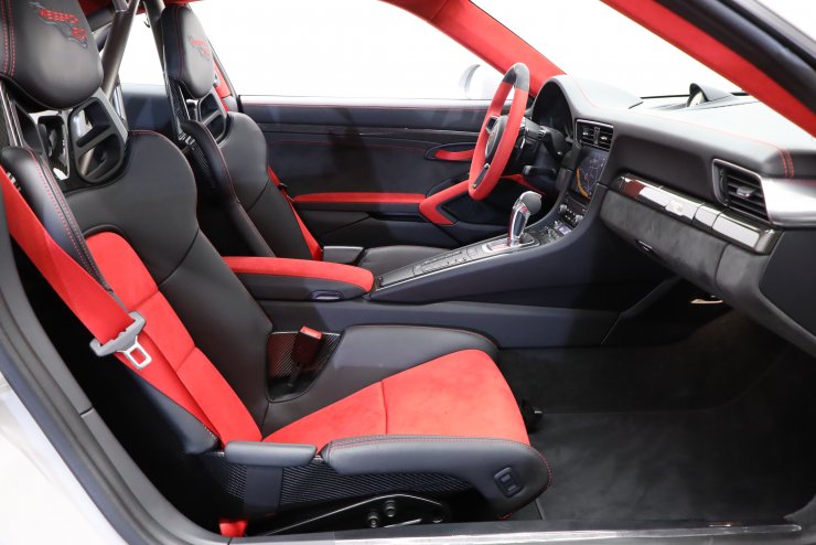 ポルシェ 911(Type991) GT2 RS PDK ヴァイザッハPKG オプションカラー