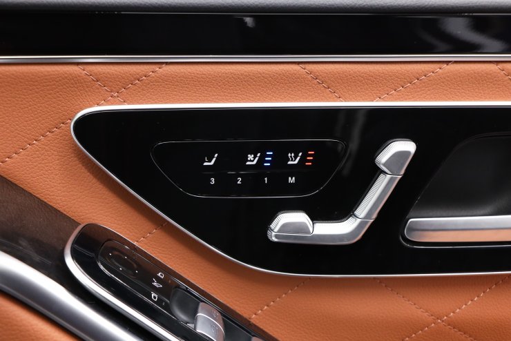 メルセデスベンツ Sクラス S400d 4MATIC AMGライン 茶革 レザー