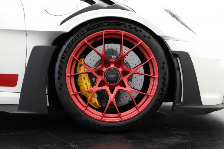 ポルシェ 911(Type992) GT3 RS PDK 左ハンドル 1オーナー 20/21インチ