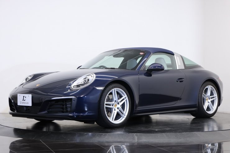 ポルシェ 911(Type991) タルガ4 PDK 有償カラー クレヨン×紺革