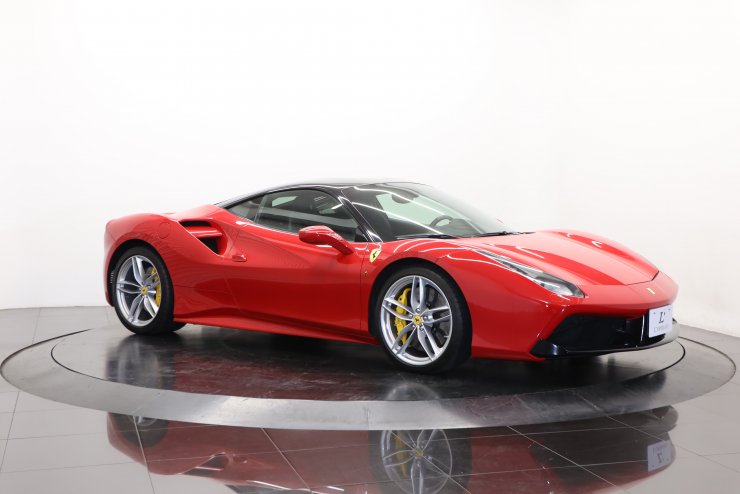 フェラーリ 488 GTB F1 DCT 左ハンドル 純正20インチ鍛造ホイール