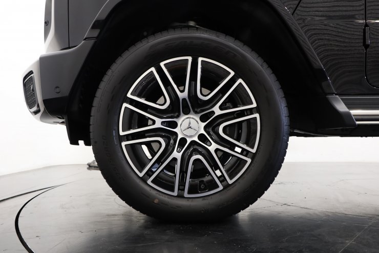 メルセデスベンツ Gクラスロング G450d ローンチエディション 走行600