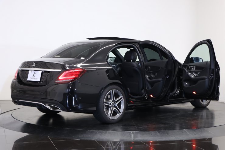 メルセデスベンツ Cクラス C180 アバンギャルド【ワンプライス車両