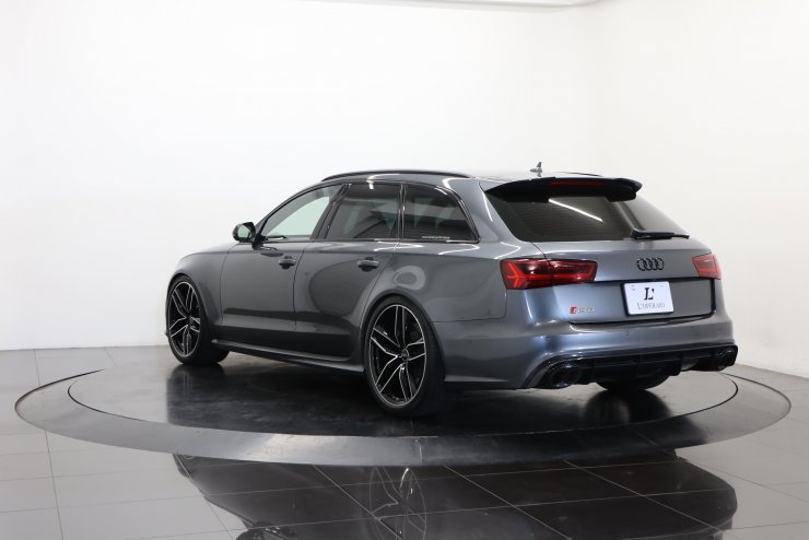 アウディ RS6アバント パフォーマンス 21インチ鍛造アルミ