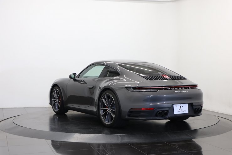 ポルシェ 911(Type992) カレラS PDK 1オーナー 有償色：アゲート