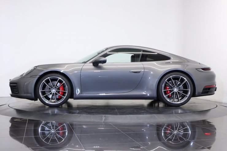 ポルシェ 911(Type992) カレラS PDK 1オーナー 有償色：アゲート
