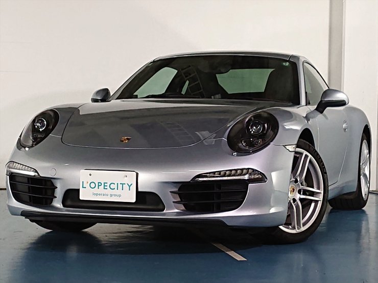 ポルシェ 911(Type991) Carrera PDK 右ハンドル スポーツクロノ