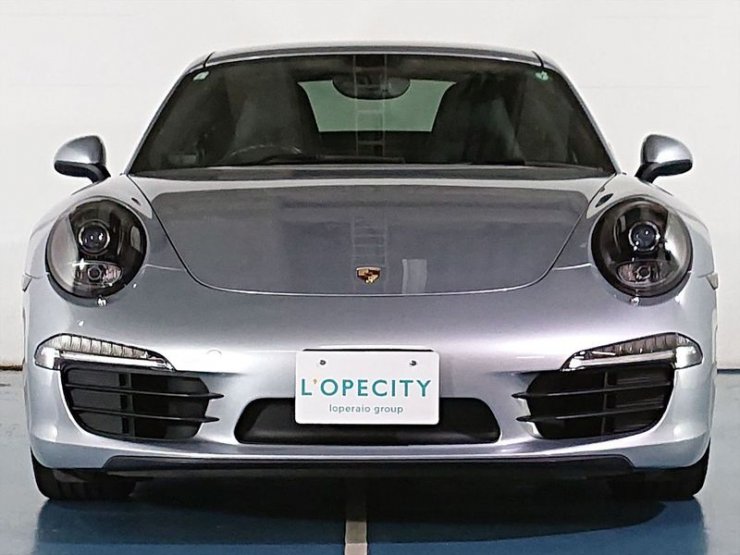 ポルシェ 911(Type991) Carrera PDK 右ハンドル スポーツクロノ