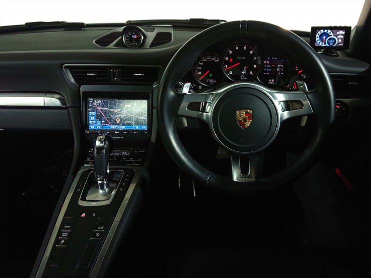 ポルシェ 911(Type991) Carrera PDK 右ハンドル スポーツクロノ