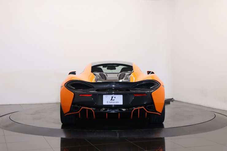 マクラーレン 570S クーペ 左ハンドル 純正19インチ鍛造ホイール By