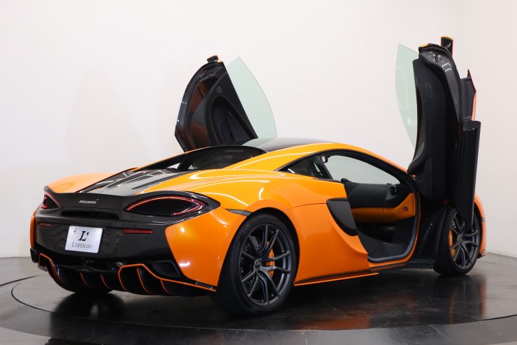 マクラーレン 570S クーペ 左ハンドル 純正19インチ鍛造ホイール By