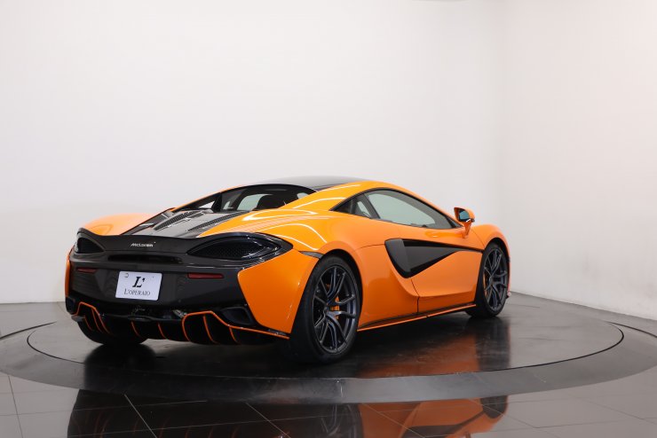 マクラーレン 570S クーペ 左ハンドル 純正19インチ鍛造ホイール By