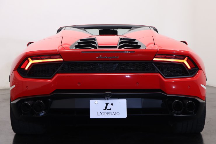 ランボルギーニ ウラカン スパイダー LP580-2 RWD 有償色 純正20インチ