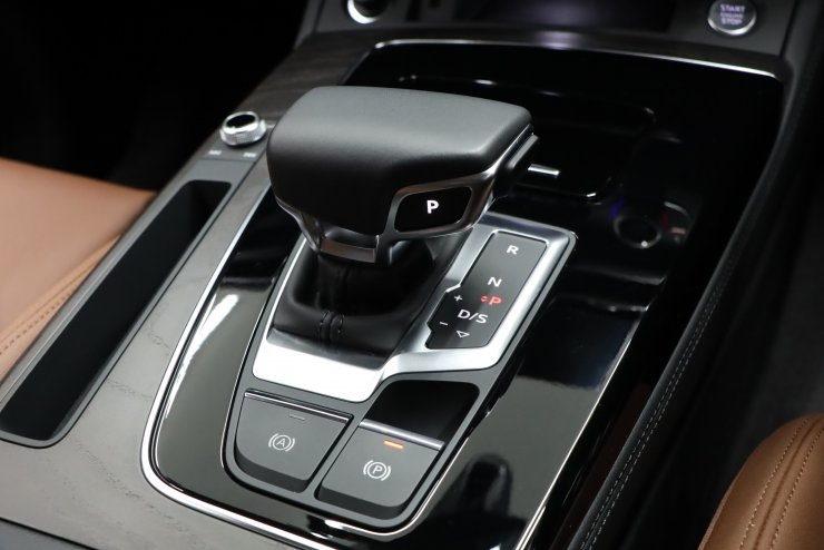 【ジャンク】アウディQ5 MMI アウディ Q5 ハイスタイル 限定250台【ワンプライス車両 】1