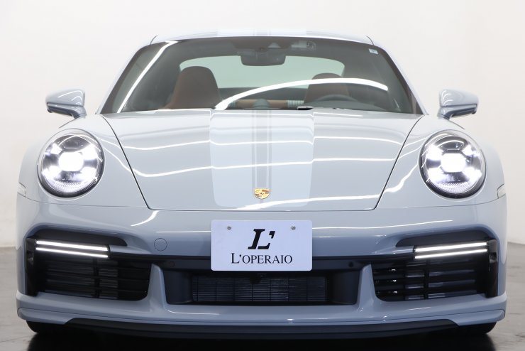 ポルシェ 911(Type992) スポーツクラシック 7MT 1オーナー車 世界限定