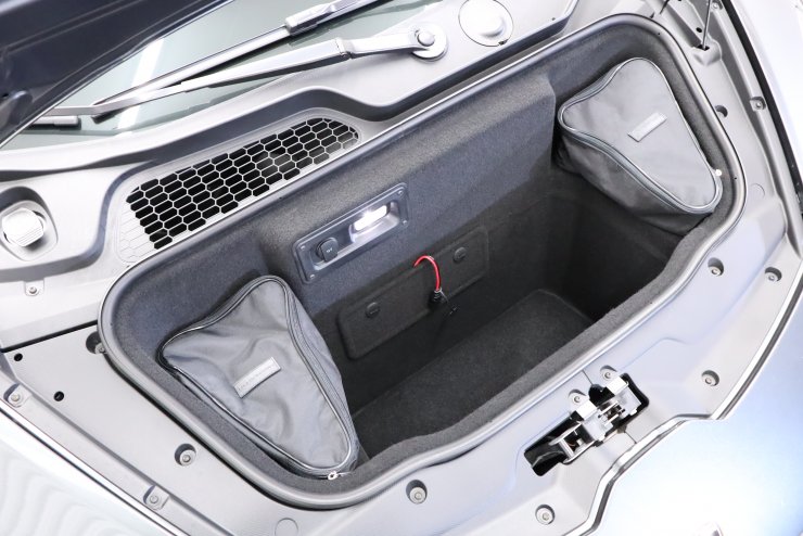 ランボルギーニ ウラカン ステラート 世界1499台限定 1オーナー 走行約