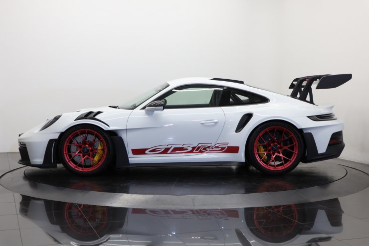 ポルシェ 911(Type992) GT3 RS PDK 左ハンドル 1オーナー 20/21インチ