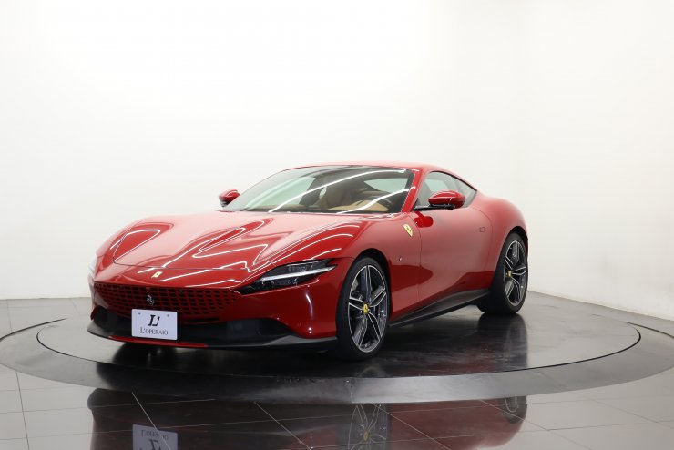 フェラーリ ローマ F1 DCT 左ハンドル 1オーナー車 20インチ鍛造 