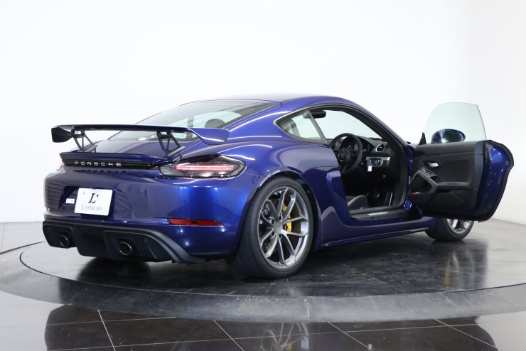  Man 写真　※値段適当です ポルシェ 718 ケイマン GT4 6MT ゲンチアンブルーメタリック