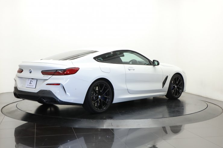 BMW 8シリーズ 840iクーペ Mスポーツ レーザーライト