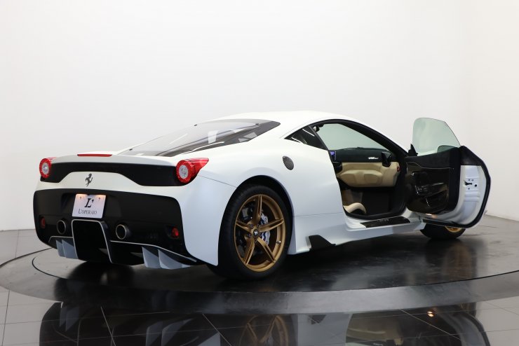 フェラーリ 458 スペチアーレ F1 DCT 正規ディーラー車 特注マット