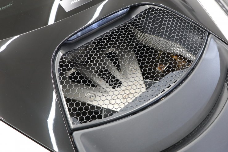 マクラーレン 720S クーペ 有償色 フロントリフト カーボン