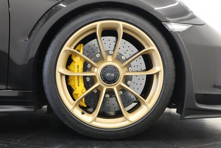 ポルシェ 911(Type991) GT3 RS PDK PCCB スポーツクロノPKG
