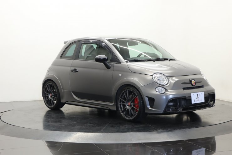 アバルト フィアット　500/695/595専用 フューエルフラップ　 訳あり アバルト フィアット 500/695/595専用 フューエルフラップ 訳あり