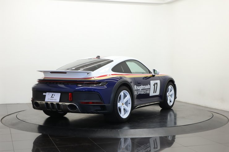 【値下げ　未開封】1／43 ポルシェ 911 ダカール 楽天市場】PORSCHE特注 1/43 ポルシェ911 ダカール (シェード