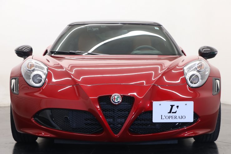 アルファロメオ 4C 33 Stradale Tributo 左H 国内50台限定 専用カラー