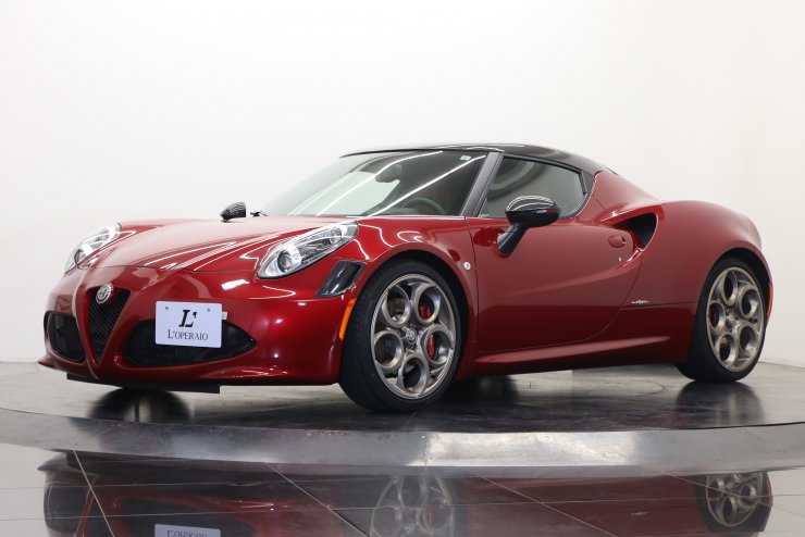 アルファロメオ 4C 33 Stradale Tributo 左H 国内50台限定 専用カラー