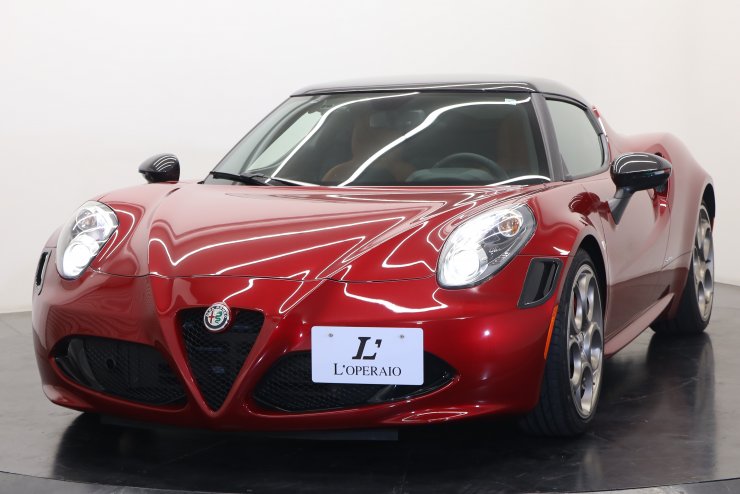 アルファロメオ 4C 33 Stradale Tributo 左H 国内50台限定 専用カラー