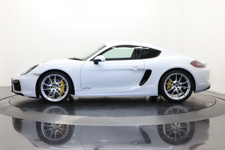 ポルシェ ケイマン (Type981) GTS 6MT 最終モデル スポーツクロノPKG