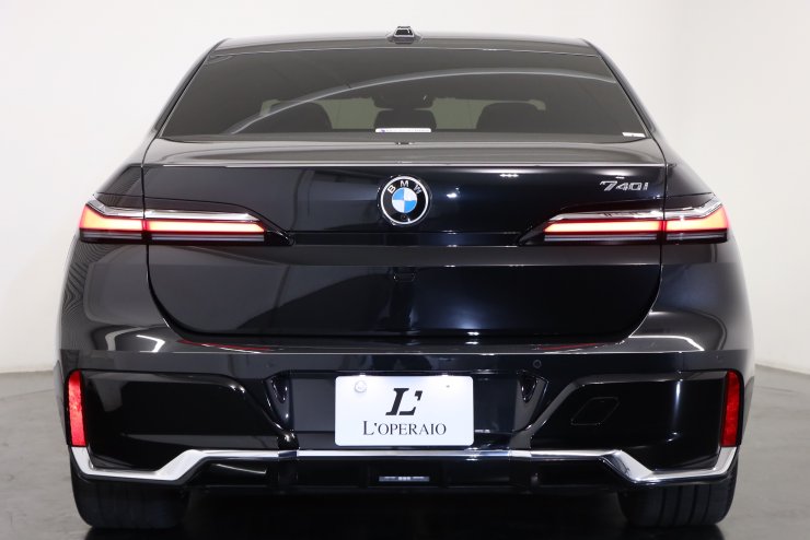 BMW 7シリーズ 740i Mスポーツ パノラマルーフ マッサージ機能 B＆W