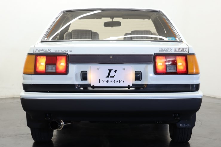 レアデック  まとめ売り トヨタ カローラ レビン 2ドア 1600GT APEX 5MT AE86 純正13インチ