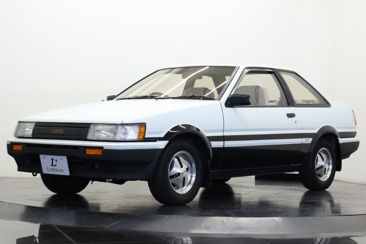 トヨタ カローラ レビン 2ドア 1600GT APEX 5MT AE86 純正13