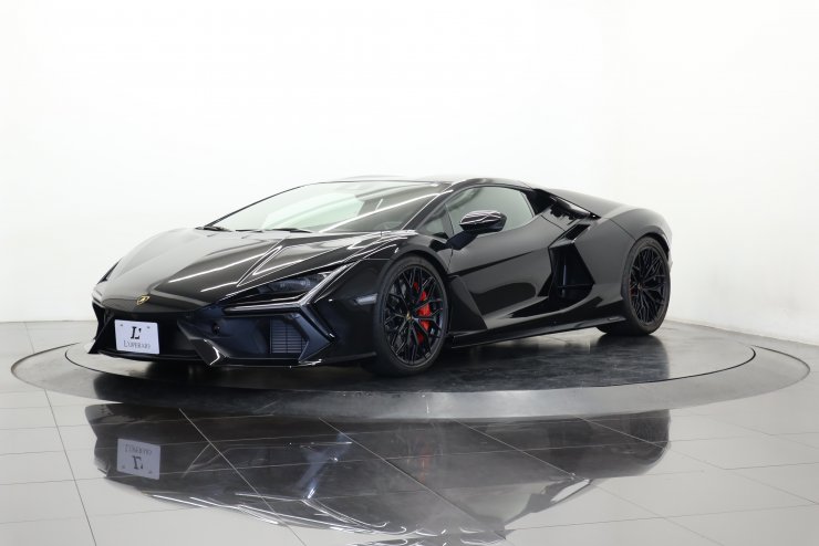 ランボルギーニ レヴエルト 1オーナー車 有償色 21/22インチ鍛造