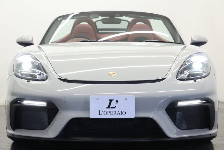 ポルシェ 718 スパイダー PDK ワンオーナー クレヨン PCCB クラシック