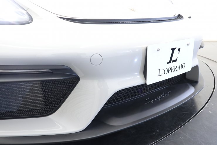 ポルシェ 718 スパイダー PDK ワンオーナー クレヨン PCCB クラシック