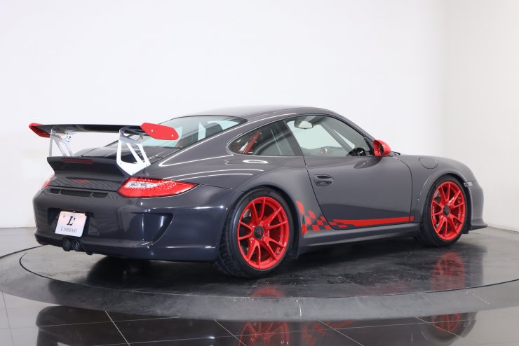 ポルシェ 911(Type997) GT3 RS 6MT 3.8後期モデル ドイツ新車並行輸入