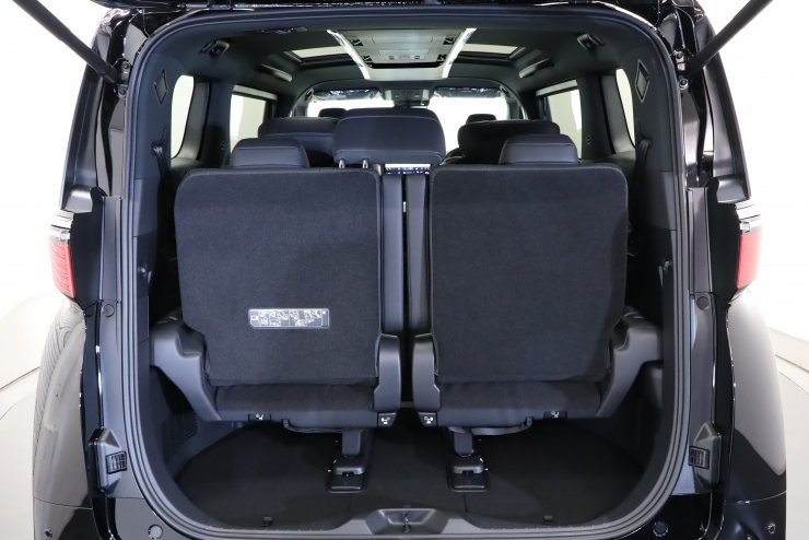 トヨタ アルファード ハイブリット Z 走行100km未満 ムーンルーフ