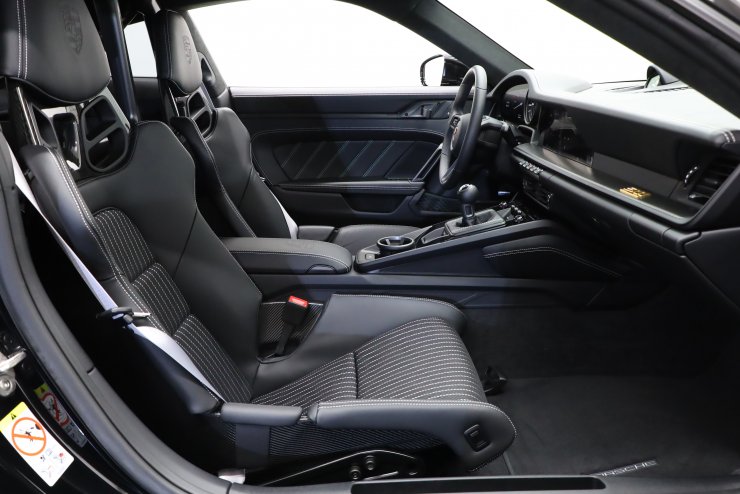 ポルシェ 911(Type992) S/T 6MT 左H 世界限定1963台 1オーナー車